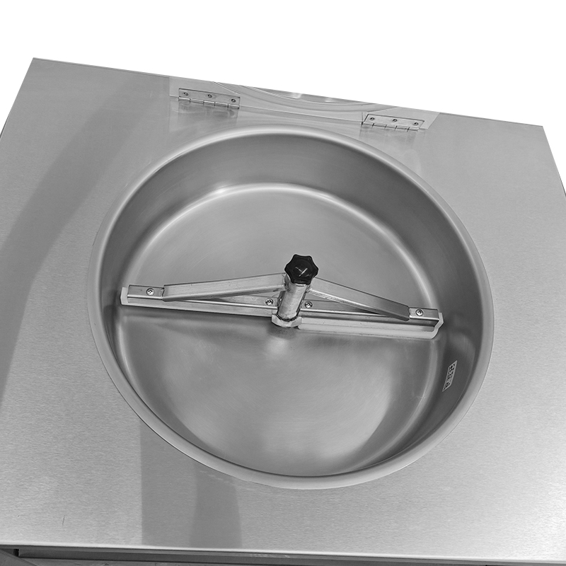 Automatic Fried Ice Machine makes it really easy to make delicious fried ice at home in just a few easy steps? It's really that easy!